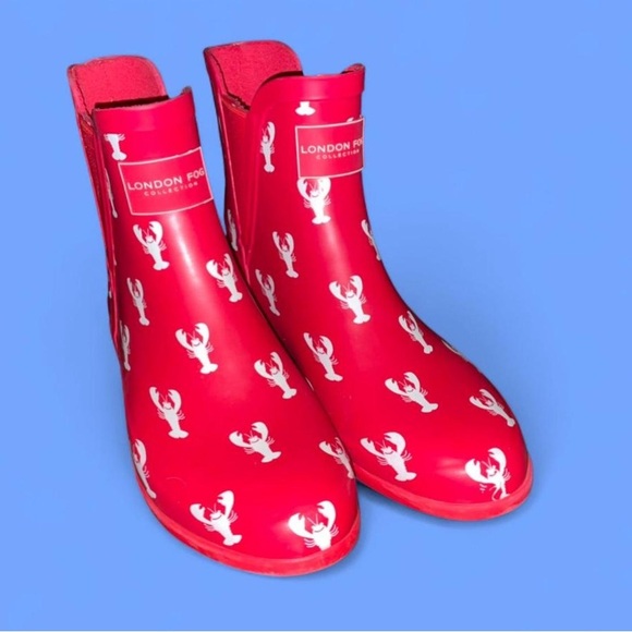 London Fog Red Lobster Pattern Rain Boots - Picture 7 of 7